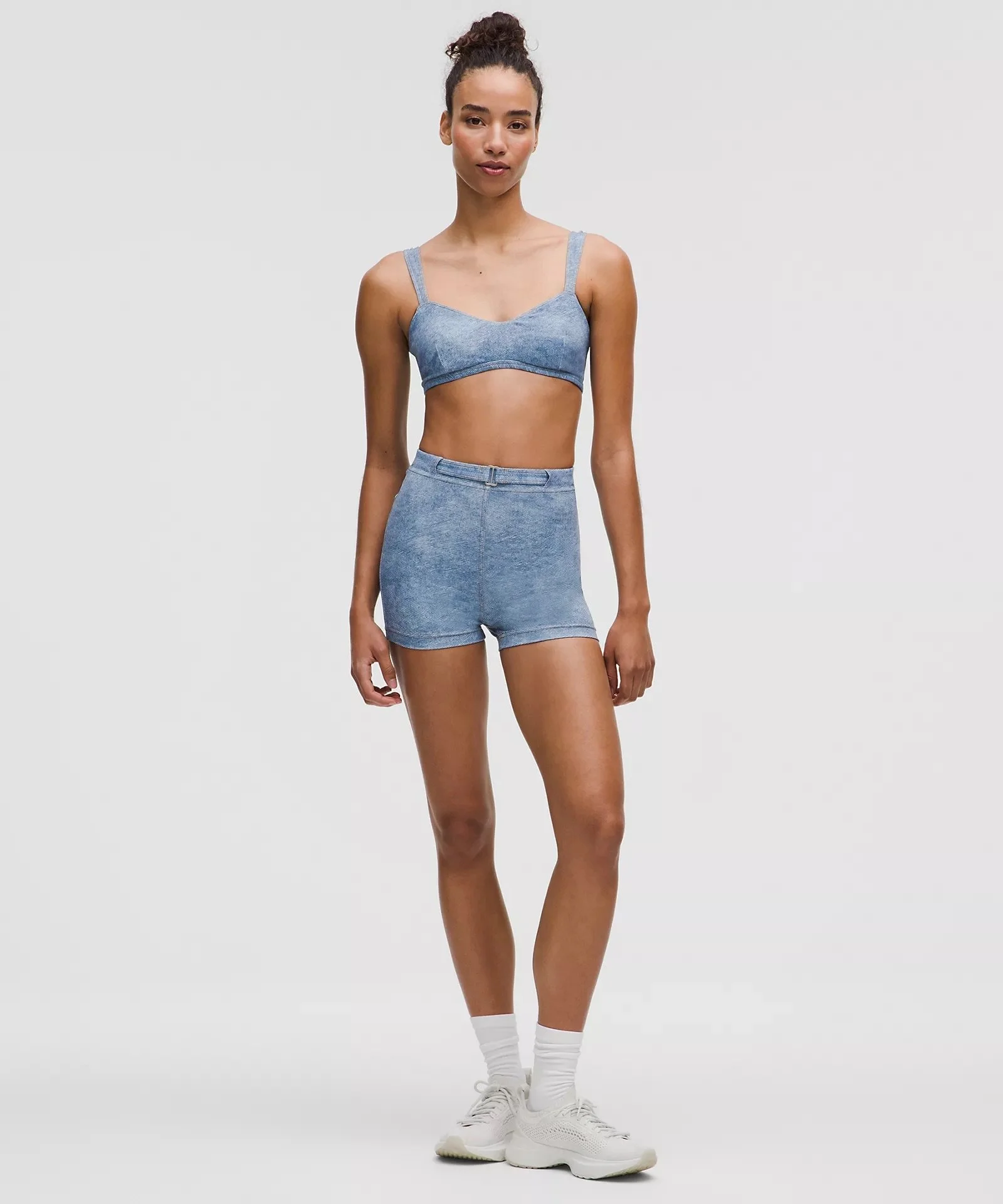 lululemon June Set of the Month Collection — EXTRA MAGIC MINUTES